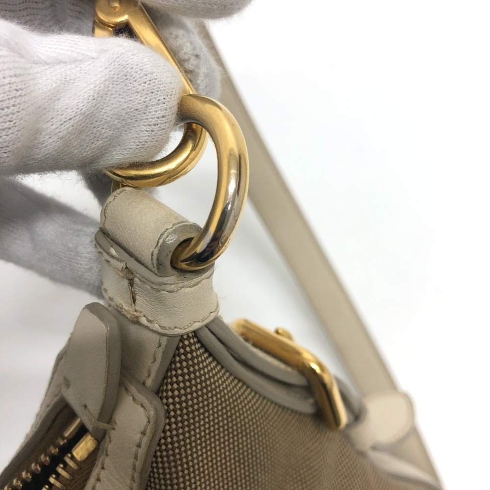 PRADA Cream Leather Shoulder Bag - Picture 13 of 16